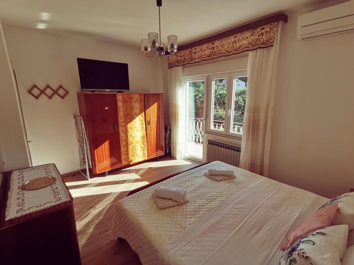 Apartment Grzin Lovran Bagian luar foto