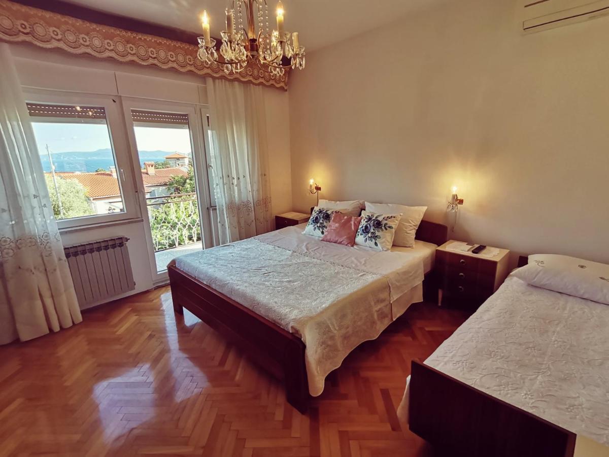 Apartment Grzin Lovran Bagian luar foto