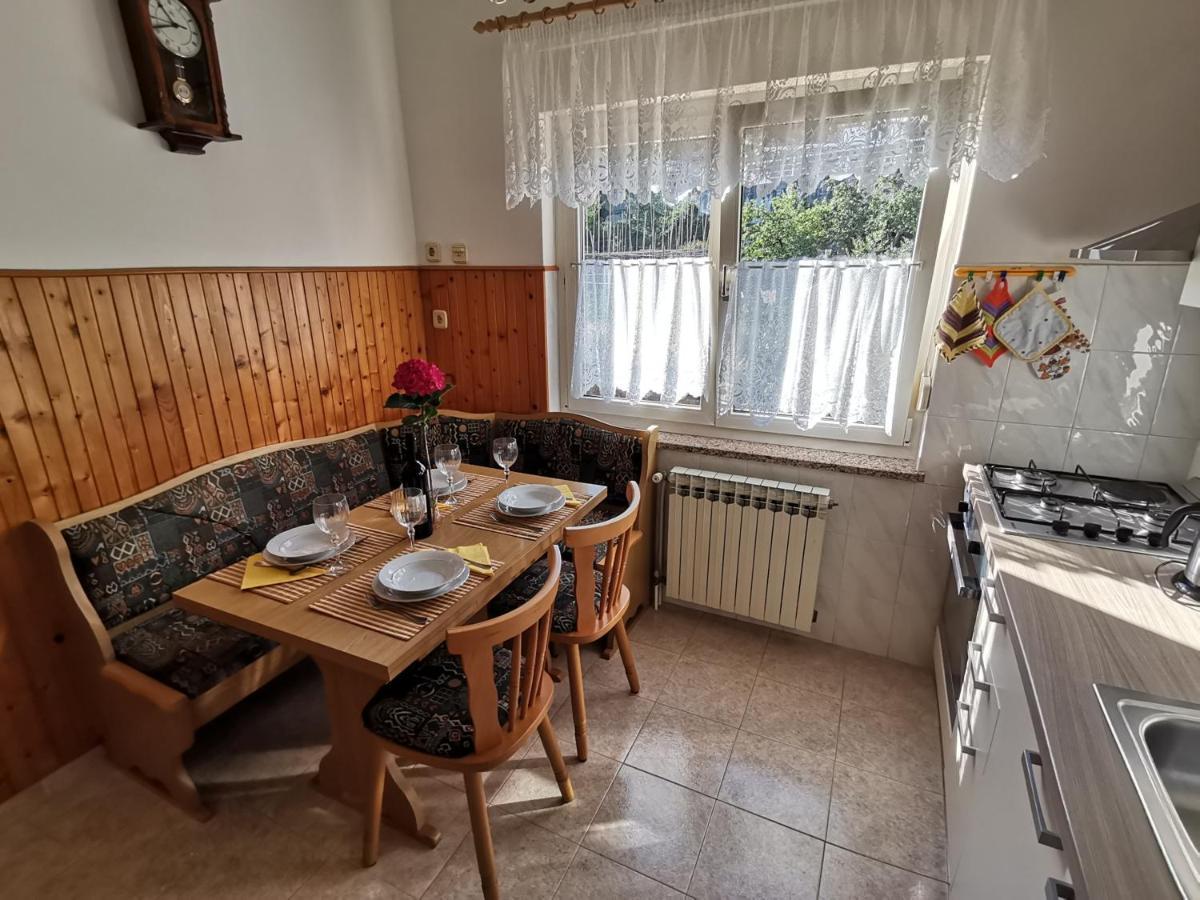 Apartment Grzin Lovran Bagian luar foto